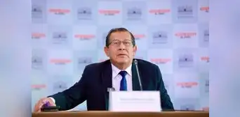 Congreso: Honor y Democracia impulsa censura contra Eduardo Salhuana por presunta red de prostitución y viaje a China Congreso: Honor y Democracia impulsa censura contra Eduardo Salhuana por presunta red de prostitución y viaje a China