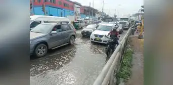 Lluvias en Lima y regiones continuarán hasta mayo, afirma el Senamhi Lluvias en Lima y regiones continuarán hasta mayo, afirma el Senamhi