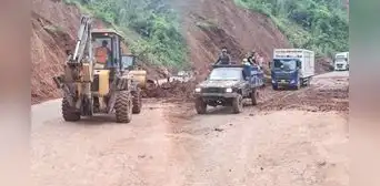 Sutran alerta sobre bloqueos por huaicos: lista de carreteras afectadas en todo el Perú Sutran alerta sobre bloqueos por huaicos: lista de carreteras afectadas en todo el Perú