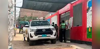 Acribillan a hombre frente a colegio inicial de San Juan de Lurigancho a plena luz del día