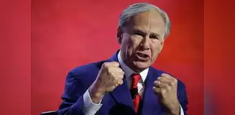 Pésimas noticias para inmigrantes en Texas: Greg Abbott refuerza muro fronterizo entre Estados Unidos y México Pésimas noticias para inmigrantes en Texas: Greg Abbott refuerza muro fronterizo entre Estados Unidos y México