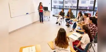 ¿Terminaste la secundaria? Conoce cómo elegir la universidad ideal para ti y comenzar tus estudios superiores ¿Terminaste la secundaria? Conoce cómo elegir la universidad ideal para ti y comenzar tus estudios superiores