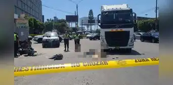 Callao: motociclista fallece al ser embestido por tráiler en av. Tómas Valle, cerca al aeropuerto Jorge Chávez Callao: motociclista fallece al ser embestido por tráiler en av. Tómas Valle, cerca al aeropuerto Jorge Chávez