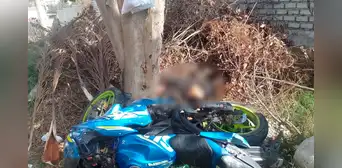 Tragedia en Chosica: joven policía pierde la vida tras impactar su moto contra un árbol cerca de su casa Tragedia en Chosica: joven policía pierde la vida tras impactar su moto contra un árbol cerca de su casa