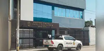 Detienen a 5 adolescentes por arrojar explosivos cerca de oficinas del Ministerio Público en Virú Detienen a 5 adolescentes por arrojar explosivos cerca de oficinas del Ministerio Público en Virú