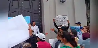 Comerciantes de mercado de La Victoria denuncian clausura arbitraria: “Queremos trabajar” Comerciantes de mercado de La Victoria denuncian clausura arbitraria: “Queremos trabajar”