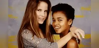 ¿Recuerdas 'Chorando se foi'? Así lucen los niños protagonistas de la canción que marcó los años 80 ¿Recuerdas 'Chorando se foi'? Así lucen los niños protagonistas de la canción que marcó los años 80