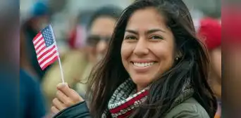 Excelentes noticias para inmigrantes en USA: Texas ofrece taller gratuito para ayudarte a obtener la ciudadanía