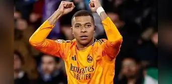 Kylian Mbappé marca su primer hat trick con Real Madrid y lidera la victoria 3 a 0 sobre Real Valladolid Kylian Mbappé marca su primer hat trick con Real Madrid y lidera la victoria 3 a 0 sobre Real Valladolid