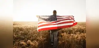 ¡Celebren, inmigrantes en USA! Los 4 pasos para obtener la ciudadanía americana sin necesidad del inglés ¡Celebren, inmigrantes en USA! Los 4 pasos para obtener la ciudadanía americana sin necesidad del inglés