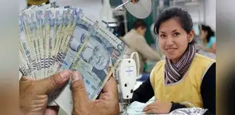 La buena noticia para trabajadores del sector privado tras el anuncio del aumento de sueldo mínimo en Perú este 2025 La buena noticia para trabajadores del sector privado tras el anuncio del aumento de sueldo mínimo en Perú este 2025