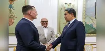 Nicolás Maduro recibió a enviado especial de Donald Trump, Richard Grenell, y planteó una "agenda cero" Nicolás Maduro recibió a enviado especial de Donald Trump, Richard Grenell, y planteó una "agenda cero"