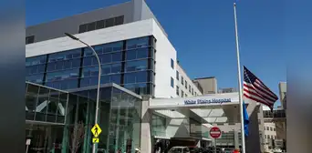 Inmigrantes indocumentados dejan de ir a los hospitales para no ser intervenidos por ICE en EE. UU., revela doctor Inmigrantes indocumentados dejan de ir a los hospitales para no ser intervenidos por ICE en EE. UU., revela doctor