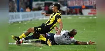 ¡Igualdad en el clásico uruguayo! Nacional empató 1 a 1 con Peñarol por la fecha 2 del Torneo Apertura 2025 ¡Igualdad en el clásico uruguayo! Nacional empató 1 a 1 con Peñarol por la fecha 2 del Torneo Apertura 2025