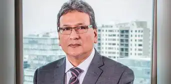 Guido Valdivia de Capeco: “Hay que promover la vivienda social donde sea posible. Municipios no pueden parar eso” Guido Valdivia de Capeco: “Hay que promover la vivienda social donde sea posible. Municipios no pueden parar eso”