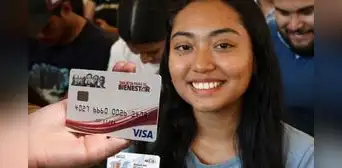 Becas Bienestar 2025 para mexicanos: ¿quiénes son los estudiantes que cobran hasta el 15 de febrero? Calendario actualizado