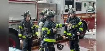 Veterano de la Marina de EE. UU. muere en incendio por hidratantes bloqueados en Nueva York: esposa e hijos resultaron heridos