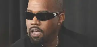 Yeezy, plataforma del rapero Kanye West, fue eliminada tras haber incumplido prácticas comerciales auténticas