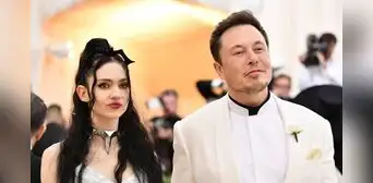 Grimes, ex pareja de Elon Musk, lo critica por llevar a su hijo 'Lil X' a su reunión con Trump en la Casa Blanca Grimes, ex pareja de Elon Musk, lo critica por llevar a su hijo 'Lil X' a su reunión con Trump en la Casa Blanca
