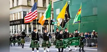 Día de San Patricio 2025: cuándo se celebra y por qué es una fiesta llena de cerveza y tréboles en Estados Unidos