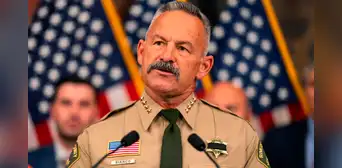 Nuevo candidato a gobernador de California es aliado de Trump y critica a Newsom: "Nuestro estado va por el camino equivocado" Nuevo candidato a gobernador de California es aliado de Trump y critica a Newsom: "Nuestro estado va por el camino equivocado"