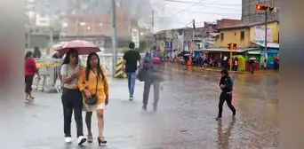 Senamhi alerta fenómeno peligroso en 19 regiones del Perú: fuertes lluvias acompañadas con descargas eléctricas Senamhi alerta fenómeno peligroso en 19 regiones del Perú: fuertes lluvias acompañadas con descargas eléctricas