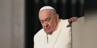 El Vaticano confirma "leve mejoría" en la salud del papa Francisco tras análisis de sangre y se encuentra "estable" El Vaticano confirma "leve mejoría" en la salud del papa Francisco tras análisis de sangre y se encuentra "estable"