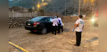 Doble crimen en Pachacámac: hombre y mujer son asesinados de 10 disparos al interior de un auto