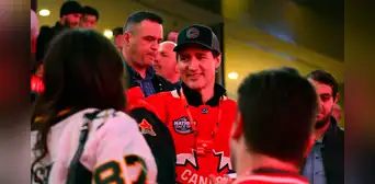 Justin Trudeau lanzó polémico mensaje tras la victoria de Canadá ante USA en el 4 Nations: "No puedes tomar nuestro país" Justin Trudeau lanzó polémico mensaje tras la victoria de Canadá ante USA en el 4 Nations: "No puedes tomar nuestro país"