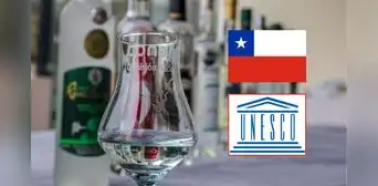 Gobierno chileno anuncia que su aguardiente está a un paso de ser reconocido como patrimonio de la humanidad Gobierno chileno anuncia que su aguardiente está a un paso de ser reconocido como patrimonio de la humanidad