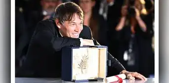 'Anora' gana los Spirit Awards y queda cerca del Óscar a mejor película 'Anora' gana los Spirit Awards y queda cerca del Óscar a mejor película
