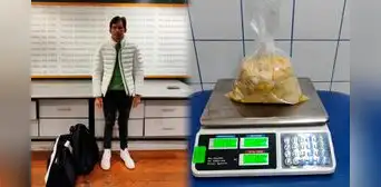 Cada vez se usan más ‘burriers’ peruanos para sacar droga por 3 aeropuertos del país Cada vez se usan más ‘burriers’ peruanos para sacar droga por 3 aeropuertos del país