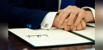 Por qué los aranceles de Donald Trump podrían elevar el precio de los seguros de auto, según la CNBC
