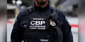 Oficiales de CBP en Texas descubren cargamento millonario de metanfetamina oculto en un vehículo durante una inspección rutinaria Oficiales de CBP en Texas descubren cargamento millonario de metanfetamina oculto en un vehículo durante una inspección rutinaria