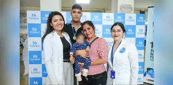 Histórico: Bebé de 6 meses recibe trasplante y se convierte en la paciente más joven del Hospital Almenara Histórico: Bebé de 6 meses recibe trasplante y se convierte en la paciente más joven del Hospital Almenara
