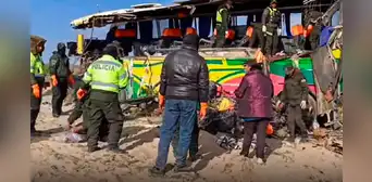 Grave accidente en Bolivia: bus invade carril contrario y se choca con otro y deja al menos 37 muertos y 39 heridos