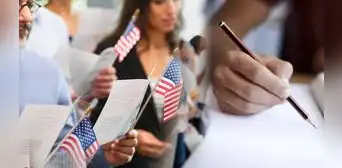 Ciudadanía americana: ¿qué es el formulario N-400 y cómo debo prepararme para solicitar la naturalización en EE. UU.? Ciudadanía americana: ¿qué es el formulario N-400 y cómo debo prepararme para solicitar la naturalización en EE. UU.?