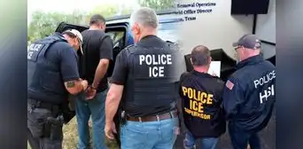 Inmigrante en Texas asegura que "siguen con miedo" a las redadas de ICE, a pesar de tener Green Card Inmigrante en Texas asegura que "siguen con miedo" a las redadas de ICE, a pesar de tener Green Card