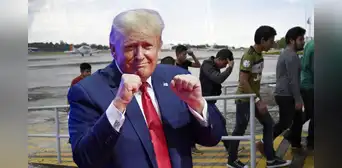 La nueva orden ejecutiva firmada por Trump que podría afectar a los inmigrantes en su acceso al servicio público en EE. UU. La nueva orden ejecutiva firmada por Trump que podría afectar a los inmigrantes en su acceso al servicio público en EE. UU.