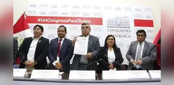 Casi 900 docentes se nombraron en colegios públicos sin rendir ninguna prueba gracias a ley del Congreso