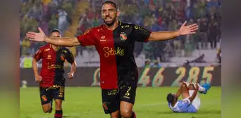 Melgar venció 1-0 a Sporting Cristal y comparte la punta del Torneo Apertura con Alianza Lima