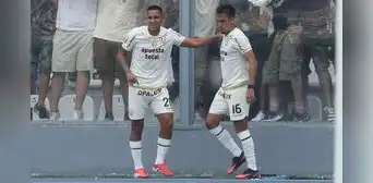 Con goles de Pérez Guedes y Flores, Universitario derrotó a Sport Boys en el Estadio Nacional