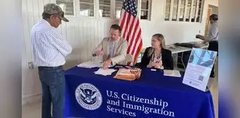 Muy buenas noticias para inmigrantes: estos son los principales beneficios que obtendrás como naturalizado en EE. UU. Muy buenas noticias para inmigrantes: estos son los principales beneficios que obtendrás como naturalizado en EE. UU.