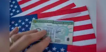Muy buenas noticias para inmigrantes en USA: el vital formulario que necesitas para ajustar tu estatus como residente legal Muy buenas noticias para inmigrantes en USA: el vital formulario que necesitas para ajustar tu estatus como residente legal