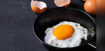 Con este método puedes evitar que los huevos fritos se peguen a la sartén: solo necesitas un ingrediente que usas en tu cocina Con este método puedes evitar que los huevos fritos se peguen a la sartén: solo necesitas un ingrediente que usas en tu cocina