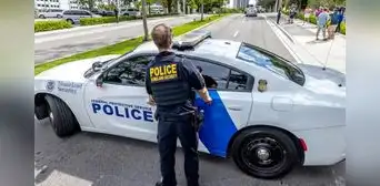 Florida: acusan de homicidio a hombre arrestado por conducir ebrio un carro de golf y causar la muerte de pasajera