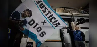 Inicia juicio por la muerte de Diego Maradona: 7 personas del equipo médico serán juzgadas por presunto homicidio Inicia juicio por la muerte de Diego Maradona: 7 personas del equipo médico serán juzgadas por presunto homicidio