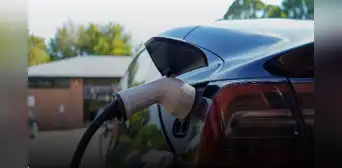 ¿Gasolina, hibrido o eléctrico? descubre el tipo de auto te conviene según tu estilo de vida ¿Gasolina, hibrido o eléctrico? descubre el tipo de auto te conviene según tu estilo de vida