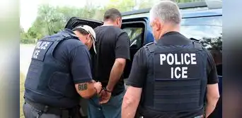 ICE: un hombre en Illinois deberá pagar más de UU$80.000 a su inquilino inmigrante por delatarlo a los agentes ICE: un hombre en Illinois deberá pagar más de UU$80.000 a su inquilino inmigrante por delatarlo a los agentes