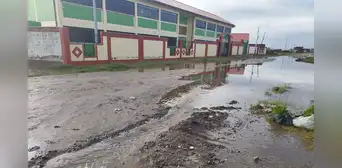 Año escolar 2025: evalúan aplazar las clases en colegios de Puno tras fuertes lluvias Año escolar 2025: evalúan aplazar las clases en colegios de Puno tras fuertes lluvias